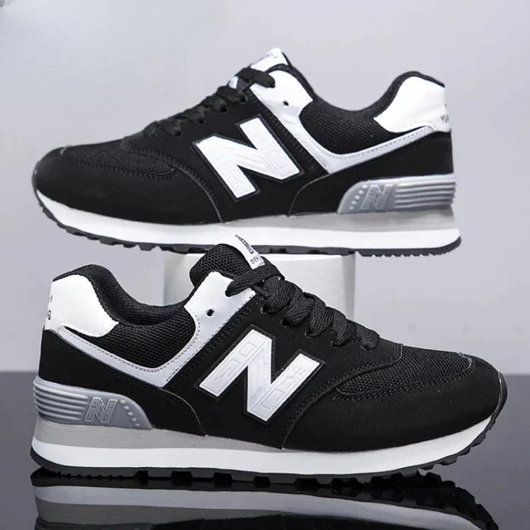 NB - Trainers 2025/2026