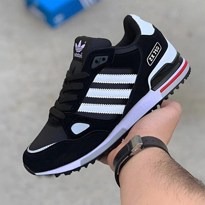 Adidas Trainer