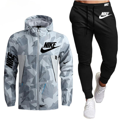 Nike - Servêtement d'hiver - 2024